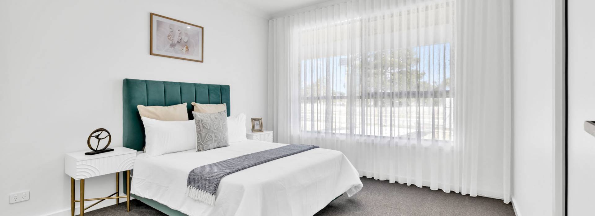 11 parrawang crescent, CARDIGAN, VIC 3352 AUS