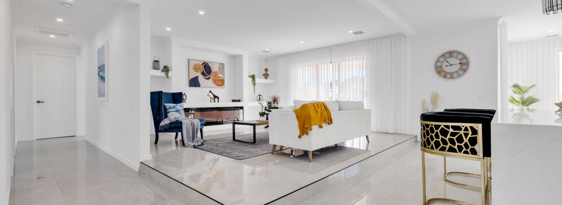 11 parrawang crescent, CARDIGAN, VIC 3352 AUS