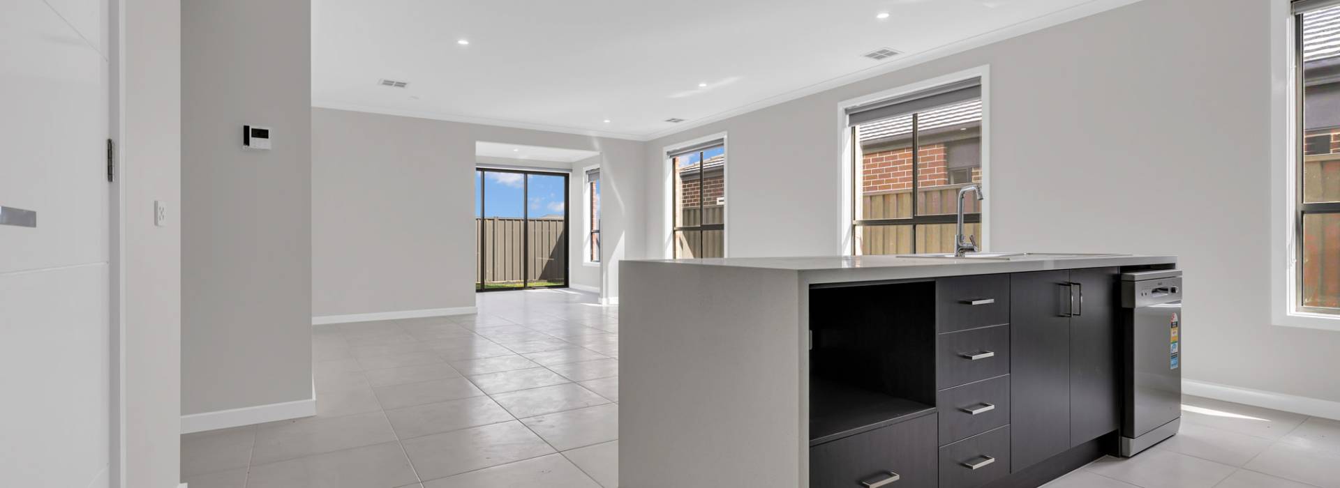 18 COTTER WAY, TRUGANINA, VIC 3029 AUS
