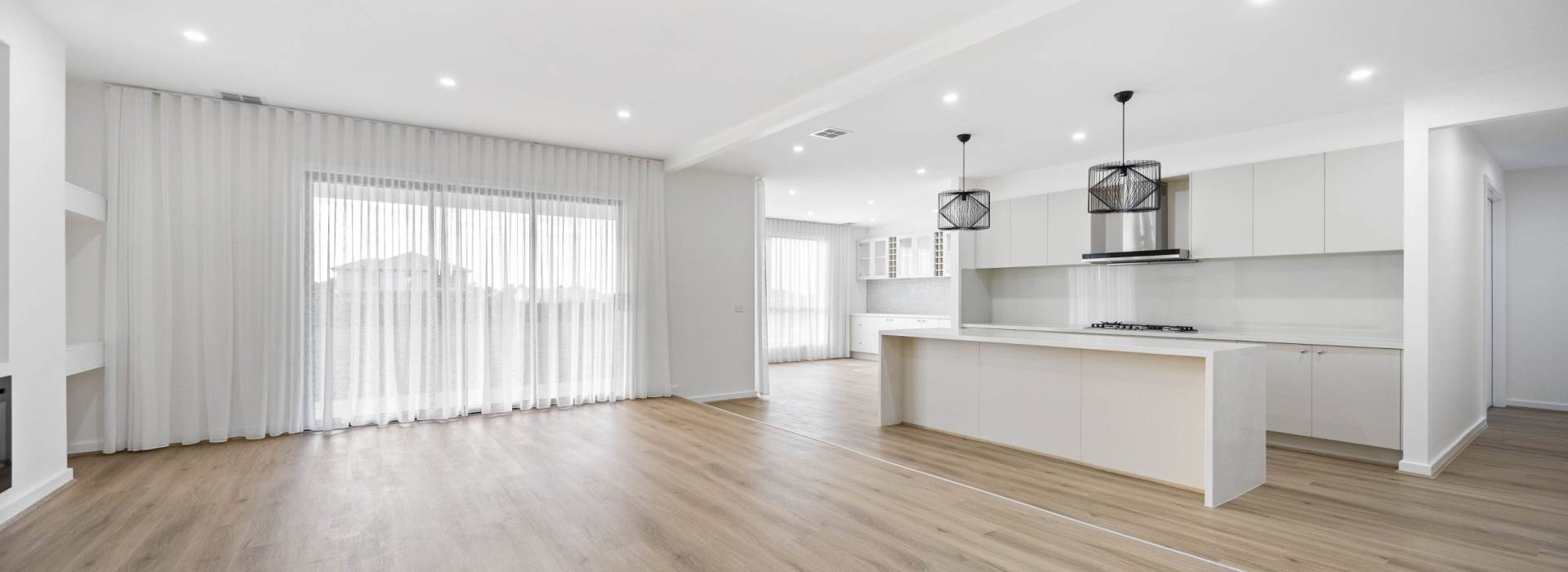 17 LANCEWOOD STREET, CARDIGAN, VIC 3352 AUS
