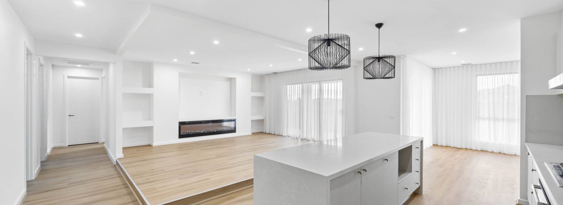 17 LANCEWOOD STREET, CARDIGAN, VIC 3352 AUS